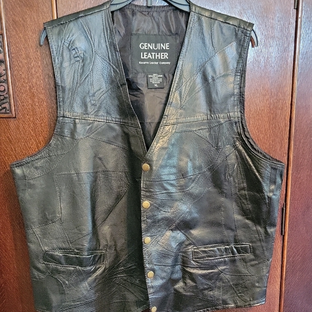 Genuine Leather Black Vest for Men XL Cool Navarre